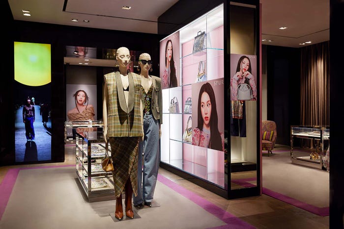 エトロ銀座本店(提供写真)