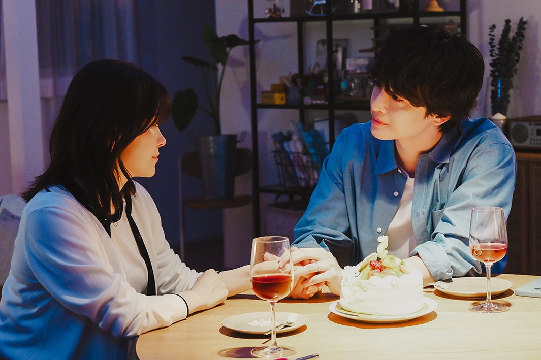 宮澤エマ、玉森裕太／「マイ・フィクション」第1話場面写真（C）ABCテレビ