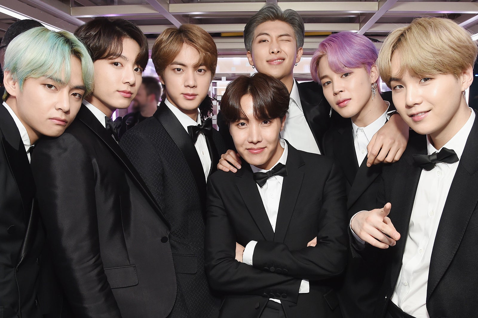  15 33 BTS V 