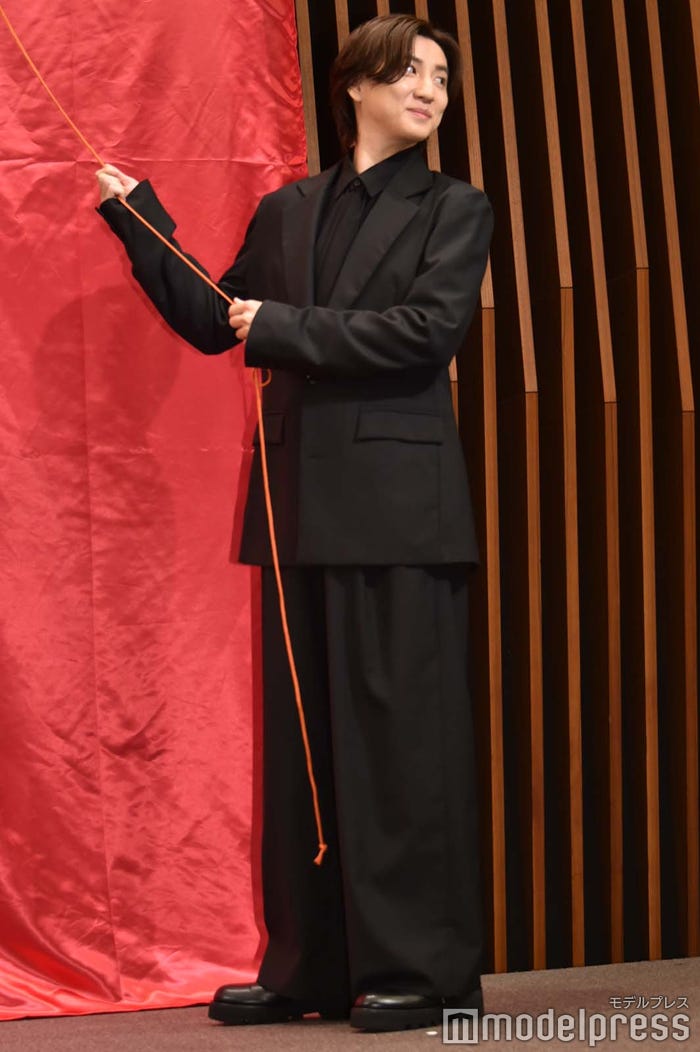 幕を下ろしたくてソワソワする京本大我(C)モデルプレス