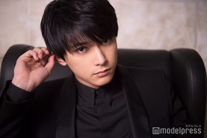 吉沢亮(C)モデルプレス