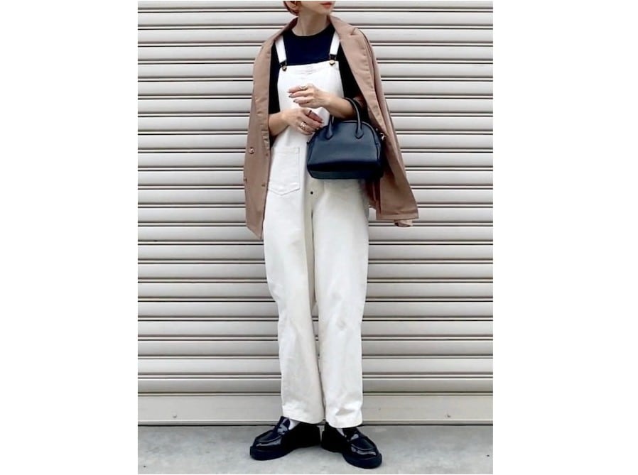 ボリュームのある厚底ローファーは今年のトレンド　出典：WEAR