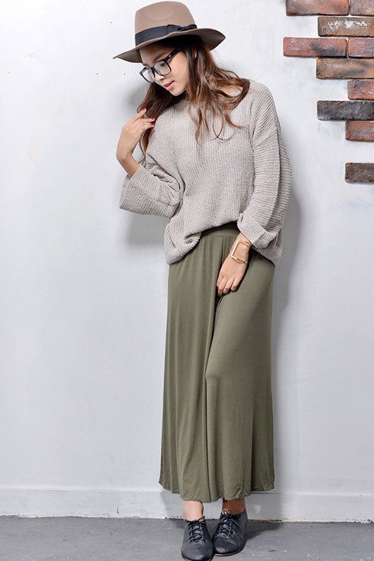 ざっくりニットのベルスリーブトップス「coca」2,990円（税込）／画像提供：coca