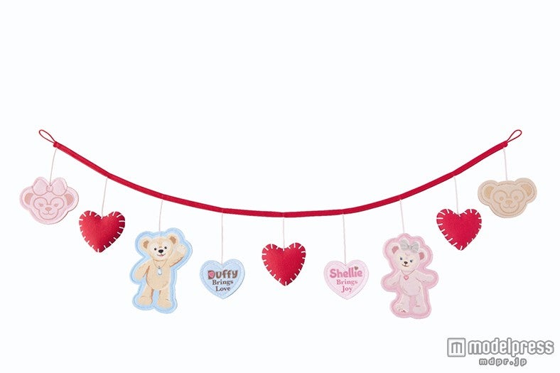 ガーランド ￥1,800（C）Disney