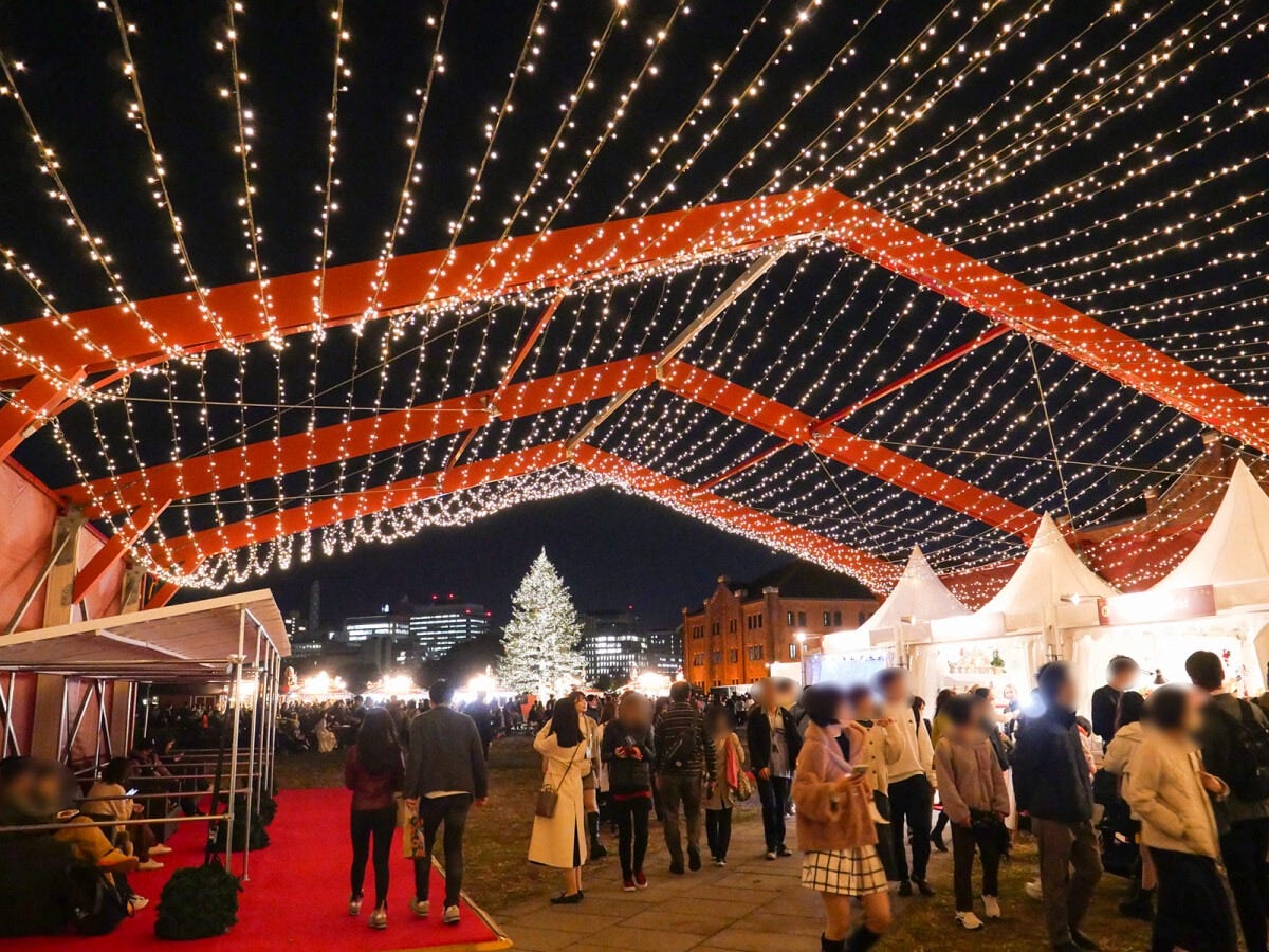 2023年はエリアが大きく広がった「クリスマスマーケット in 横浜赤レンガ倉庫」