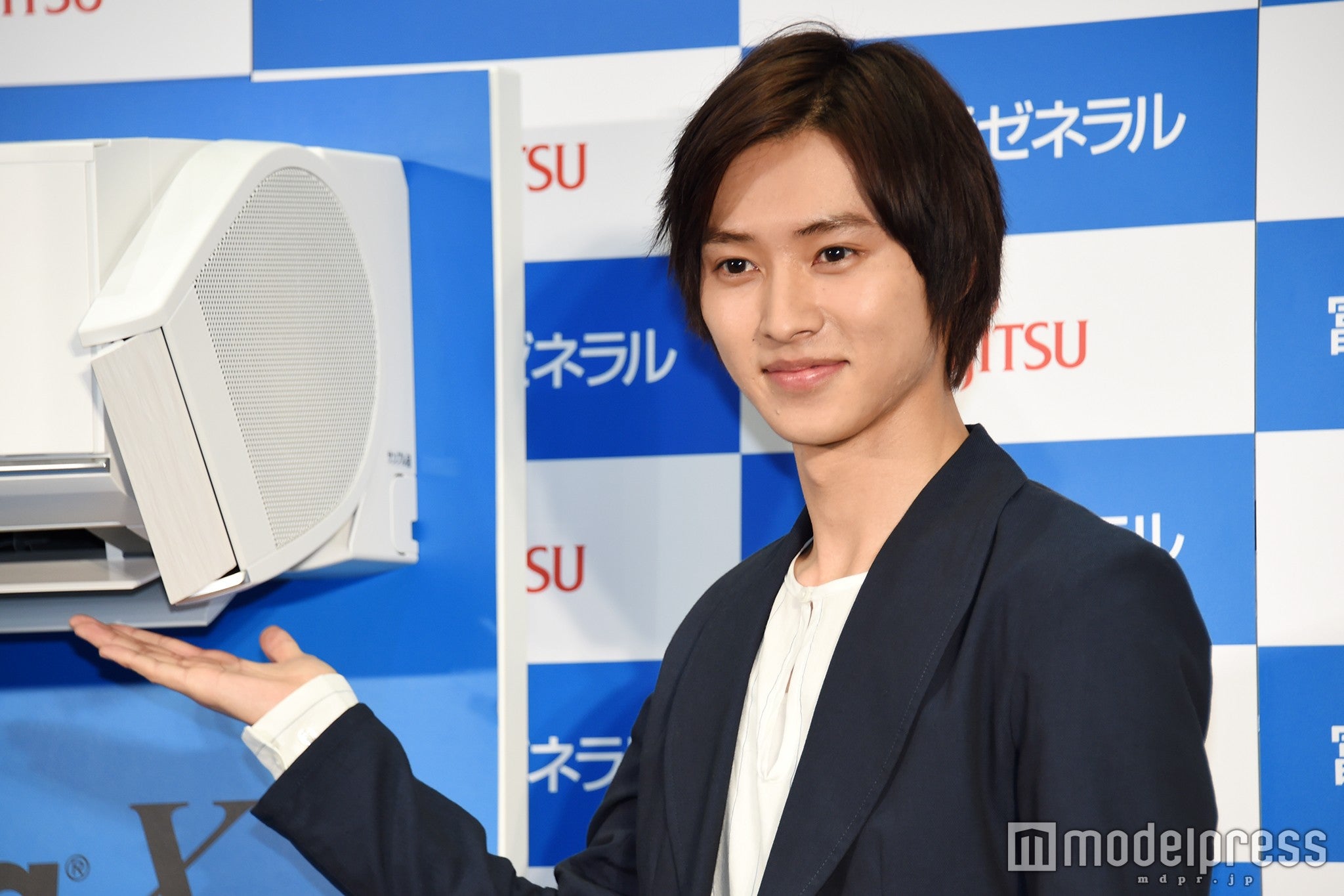 山崎賢人（C）モデルプレス