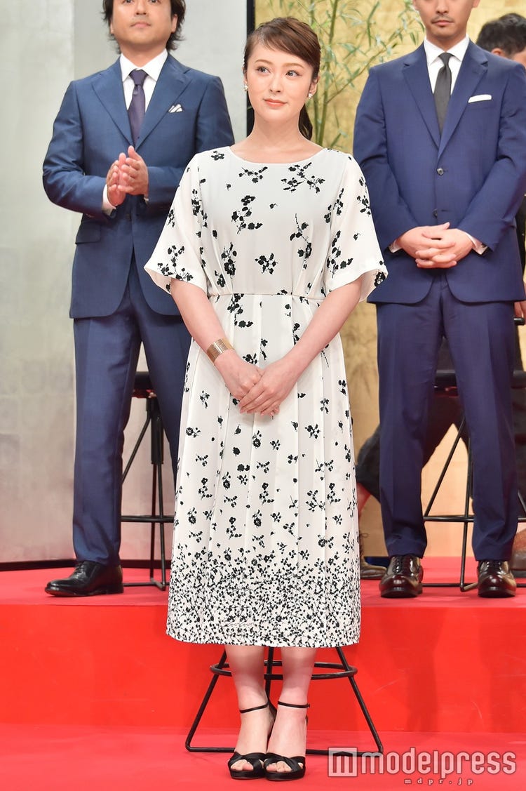 貫地谷しほり  モデルプレス 画像2/24) 貫地谷しほり、4度目の大河で初体験「顔から火が出るくらい緊張する」 - モデルプレス