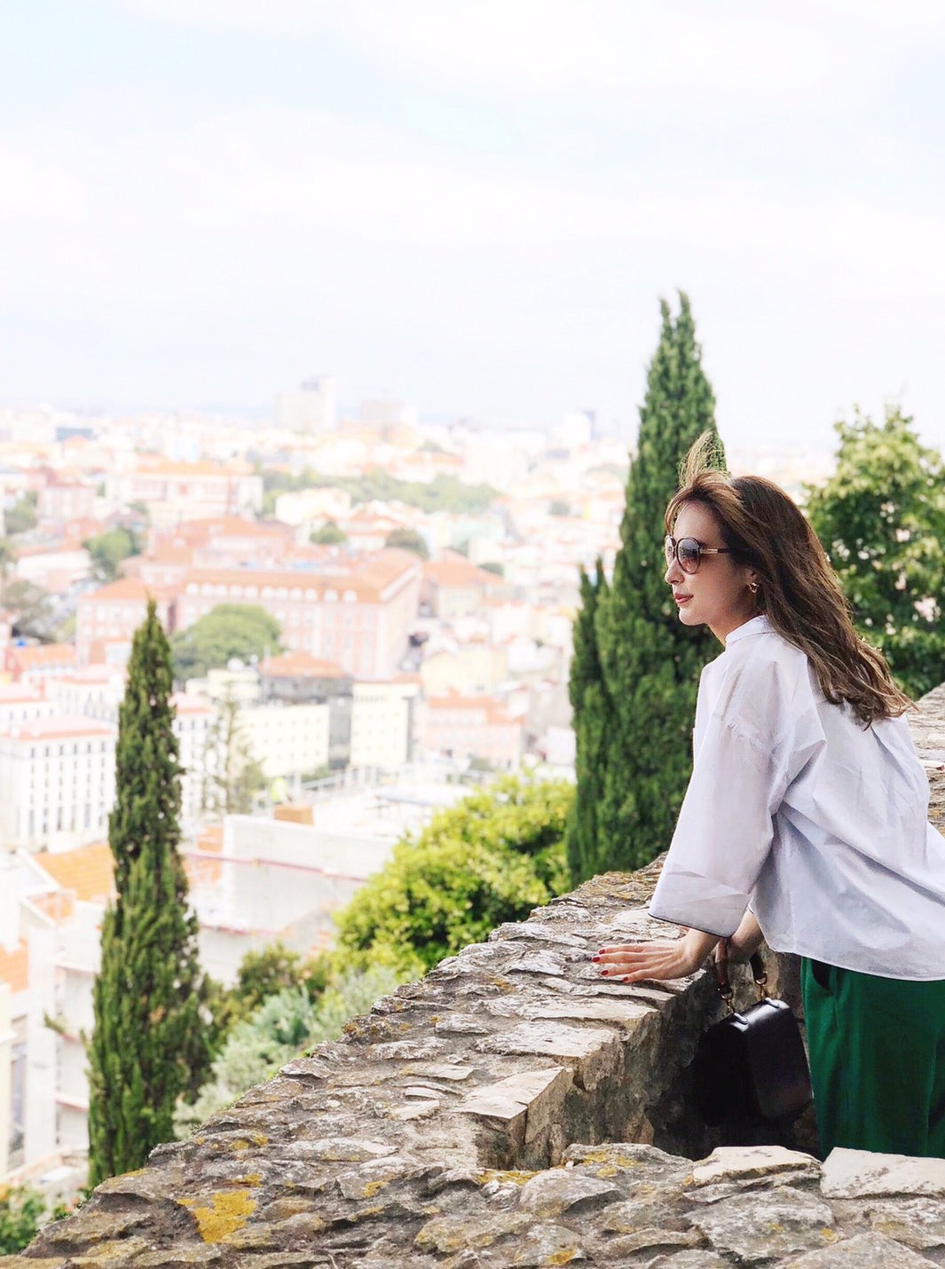 サン・ジョルジェ城から街を見渡す （提供画像）