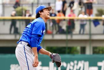 構想外の藤浪晋太郎 来季NPBでのプレー希望「つかんでいる感じを失わないように」DeNAラスト登板、3回5失点の乱調に「何とも言いづらい内容」