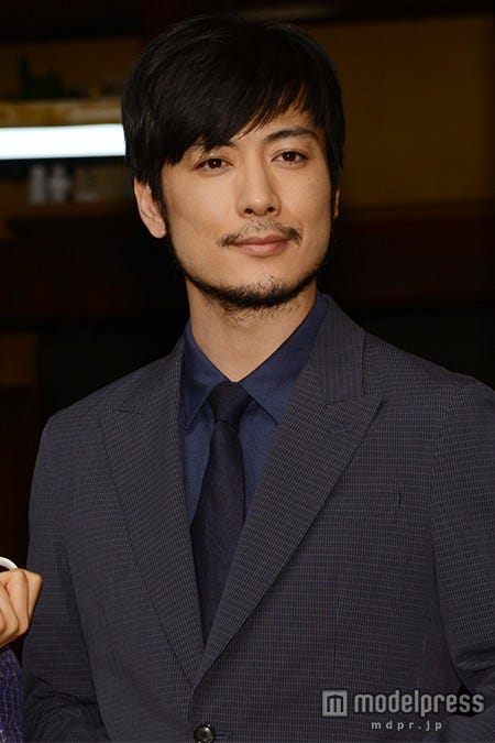 玉山鉄二