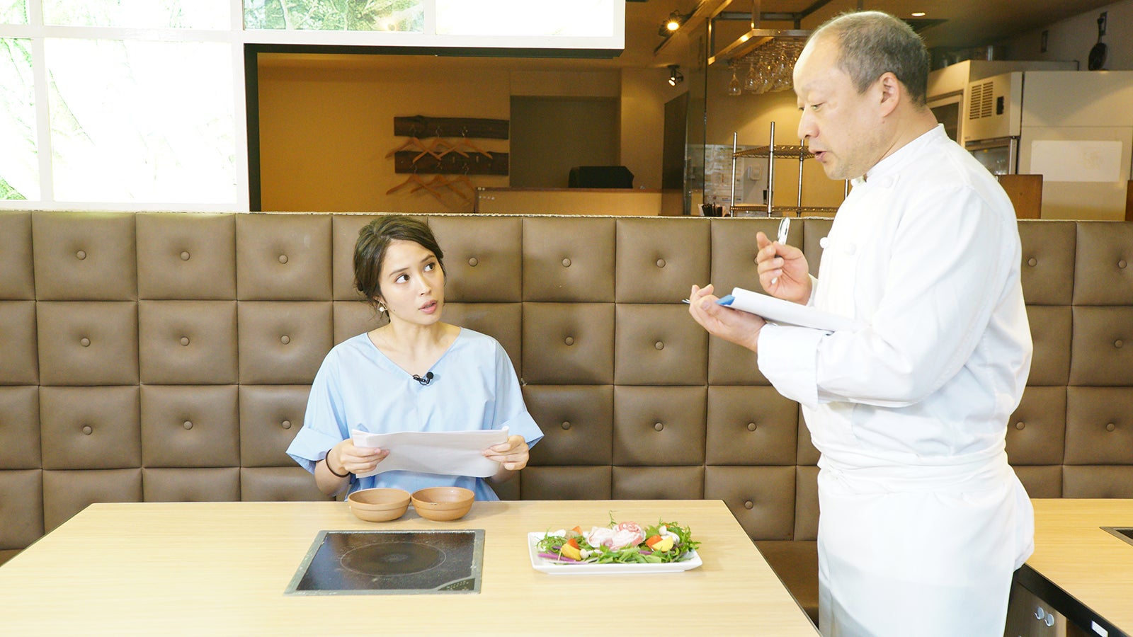 広瀬アリス（左）（提供写真）