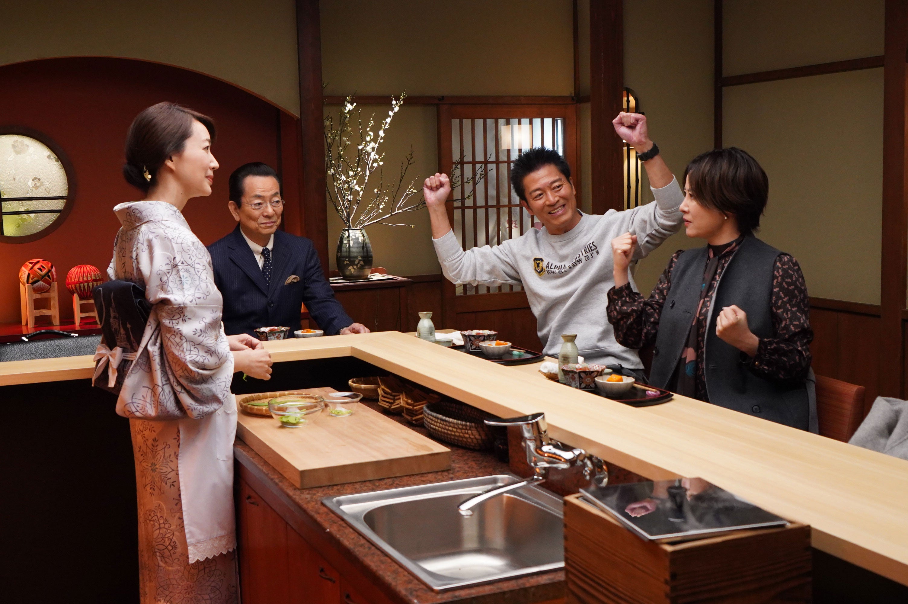 森口瑤子、水谷豊、寺脇康文、鈴木砂羽「相棒 season23」第14話（C）テレビ朝日