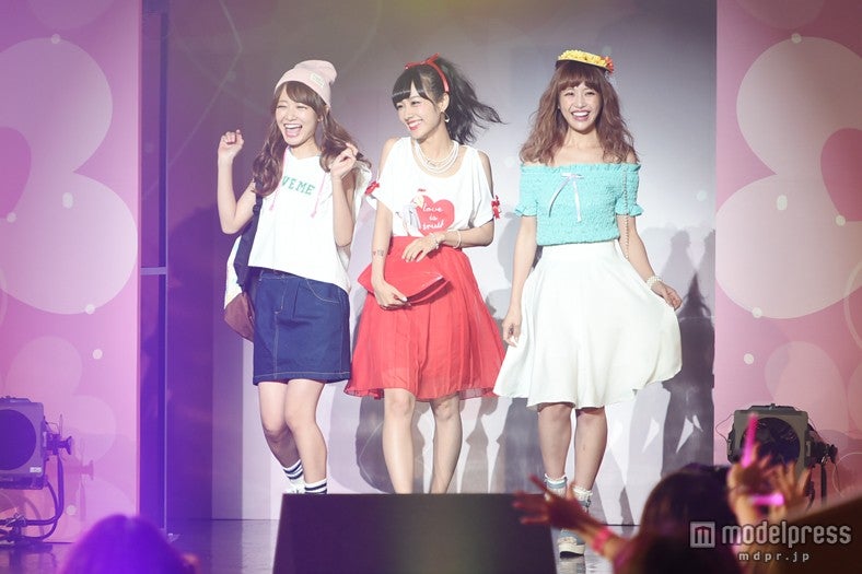 まえのん（中）、くみっきー（右）、みずきてぃ（左）