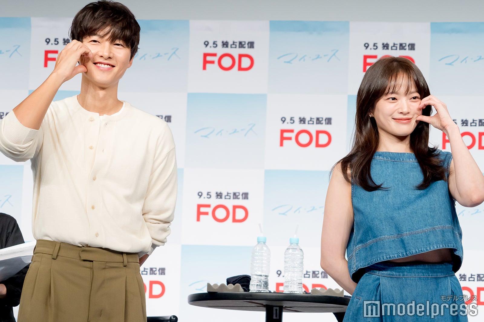 ソン・ジュンギ、チョン・ウヒ（C）モデルプレス