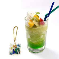 はるかとみちるの禁じられた…スムージー¥ 1,190(税抜)オリジナルアクリルチャーム付/画像提供:レッグス