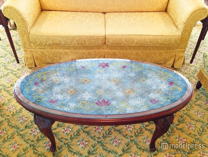 テーブルイメージ（C）Disney