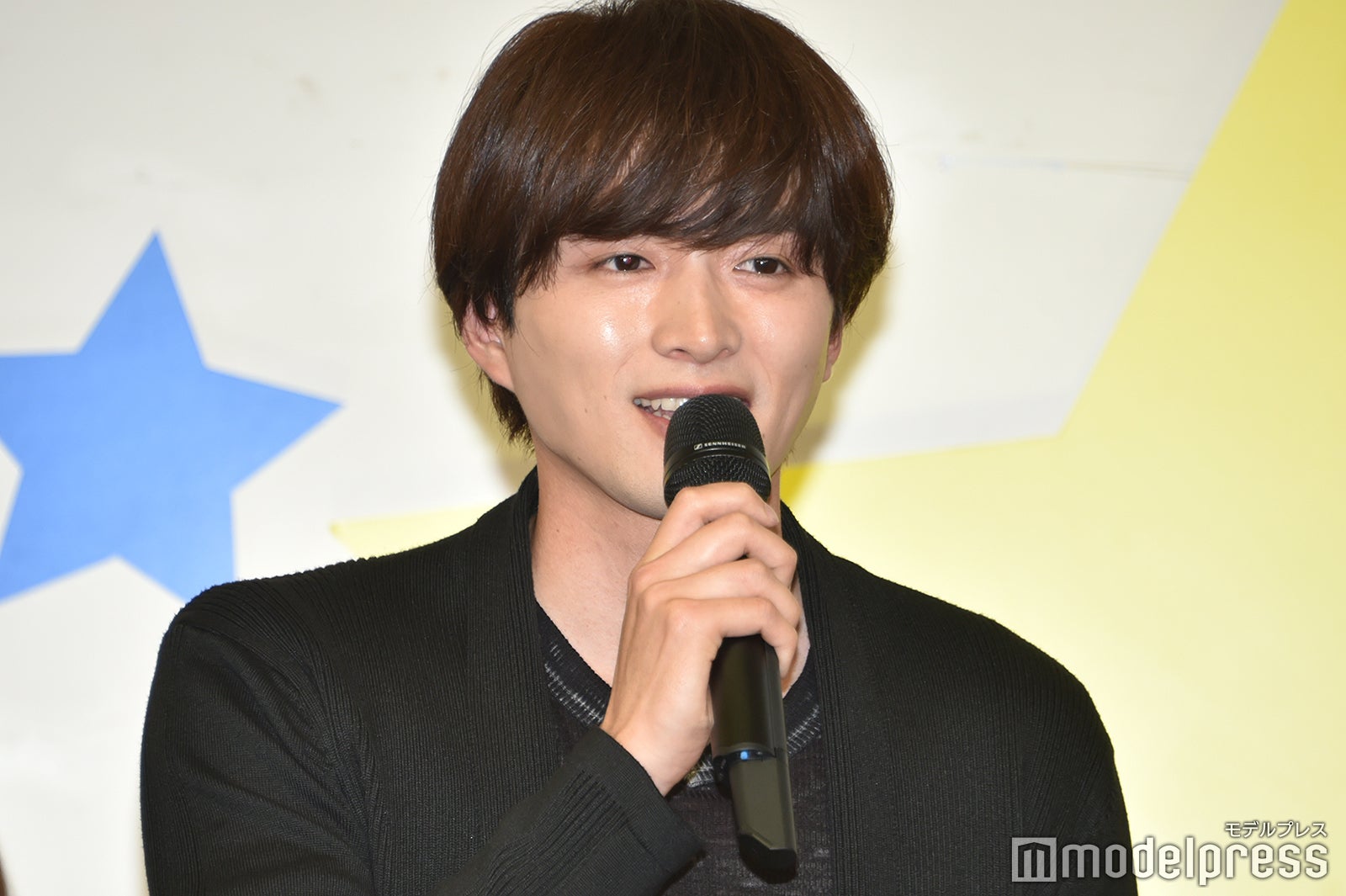 白洲迅（C）モデルプレス