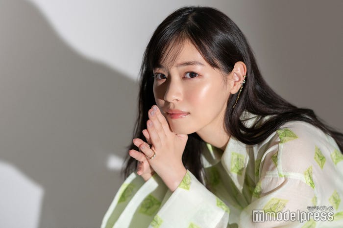 西野七瀬(C)モデルプレス