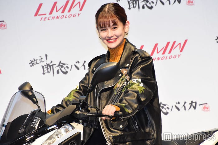 emma (C)モデルプレス