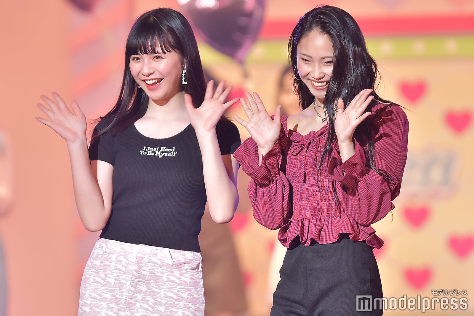 下山碧夢（あむあむ）、川西莉子（りこぱ）（C）モデルプレス