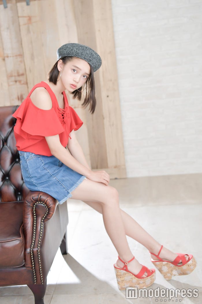 α-X’sあかり(C)モデルプレス