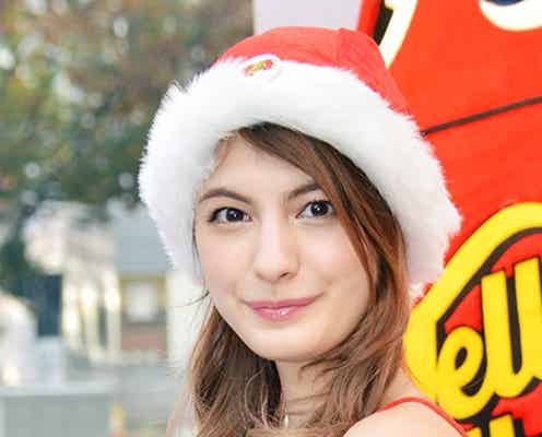 マギー、ミニスカサンタ姿披露 勝負下着を明かす