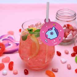 ピンクレモネード 890円(C)BT21