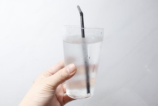 ダイソー　熱中対策水　水に溶かす