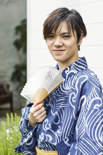 「宇野昌磨2020カレンダー“MY VERY OWN”」※商品デザイン及び写真はイメージ(C)USM