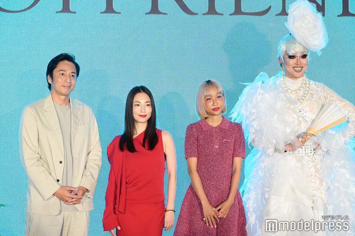 徳井義実、MEGUMI、青山テルマ、ドリアン・ロロブリジーダ（C）モデルプレス