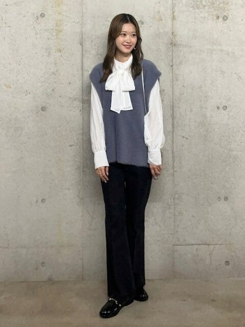 ベスト　コーデ　秋