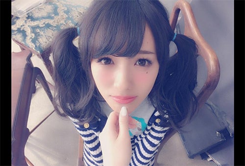 「Popteen」前田希美の“顎クイツインテール”が「キュン死レベル」の可愛さ