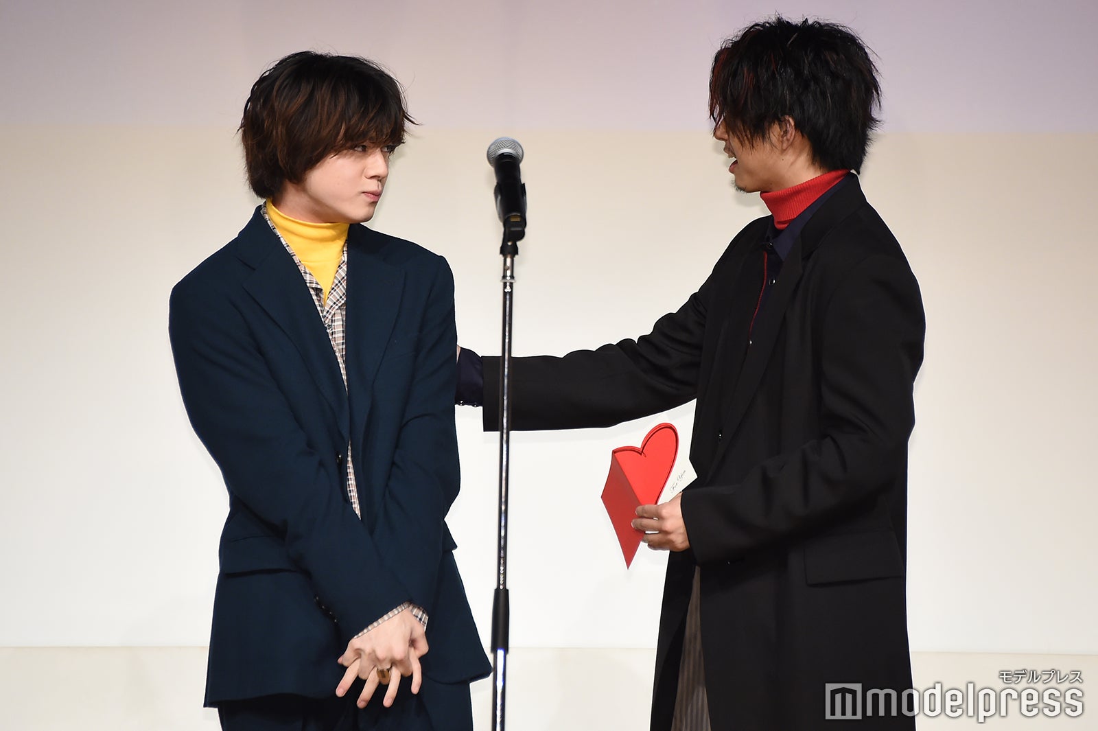 宇佐卓真、鈴木勝大 （C）モデルプレス