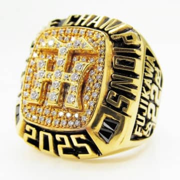 阪神、京セラドームでのホーム開幕戦セレモニーでチャンピオンリング贈呈 国歌独唱は小柳ゆき