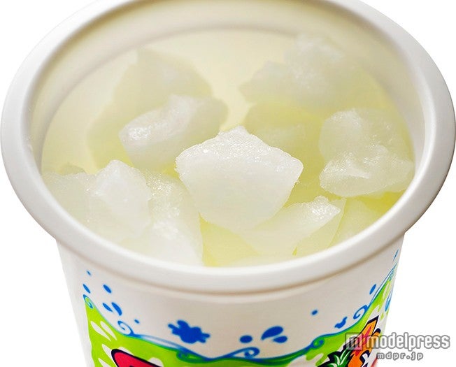 クラッシュアイス（ライチー＆グレープフルーツ）（C）Disney