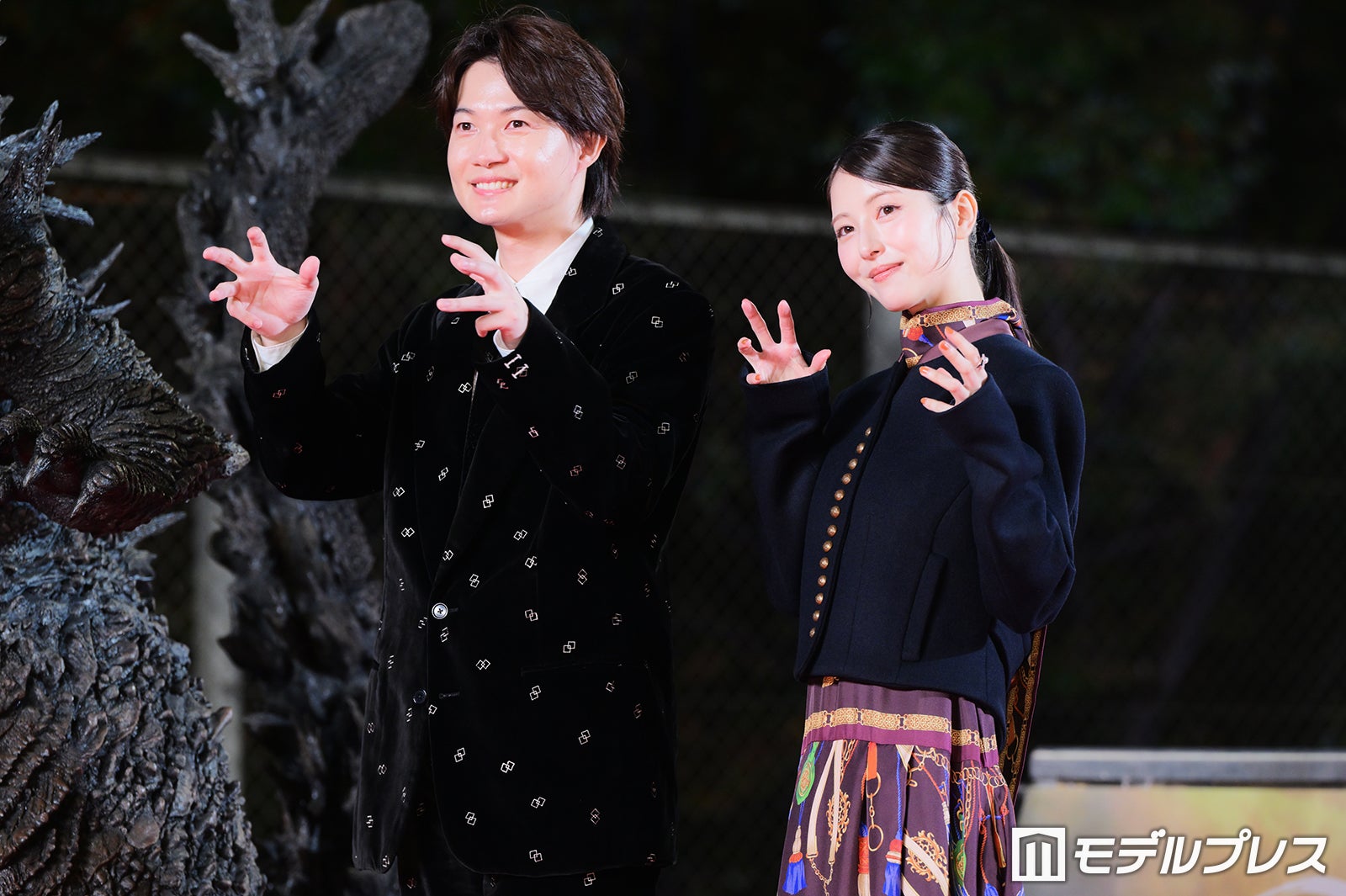 神木隆之介、浜辺美波（C）モデルプレス
