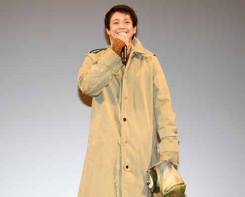 小栗旬、私服姿でサプライズ登場「ちょっと近くにいたので」会場は悲鳴飛び交う