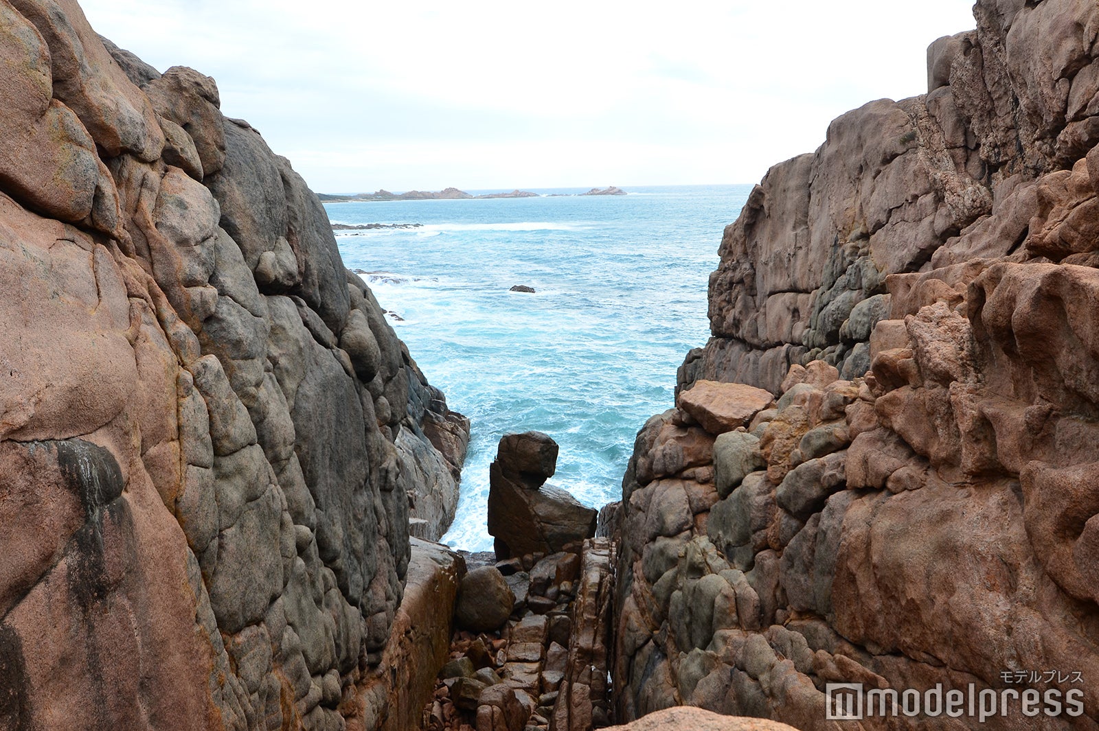 ケープ・トゥ・ケープ・トラック（C）モデルプレス