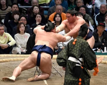 若隆景が休場 強行出場で勝ち越すも右肘悪化に師匠「止められなかった」【大相撲春場所】