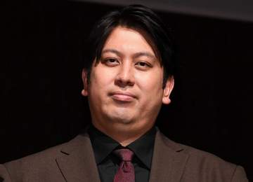 【マイ・フィクション】多田（ジャンボ）の「いい朝過ぎるな、キスするか」に真弓（宮澤エマ）「本当に最悪だった」の衝撃