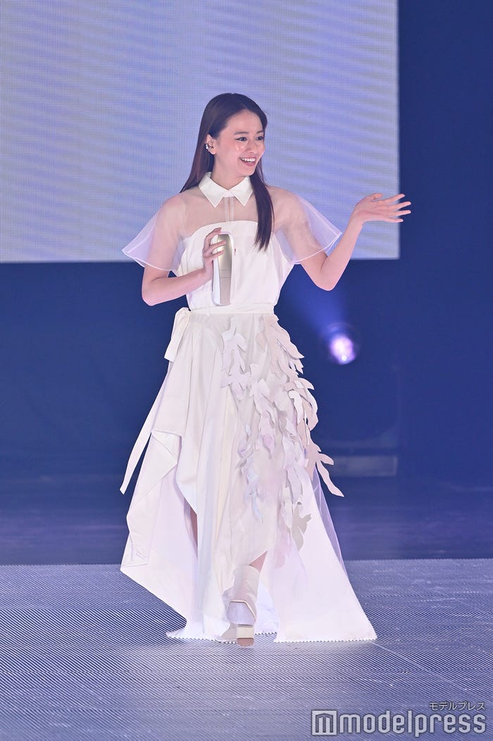 山本舞香(C)モデルプレス
