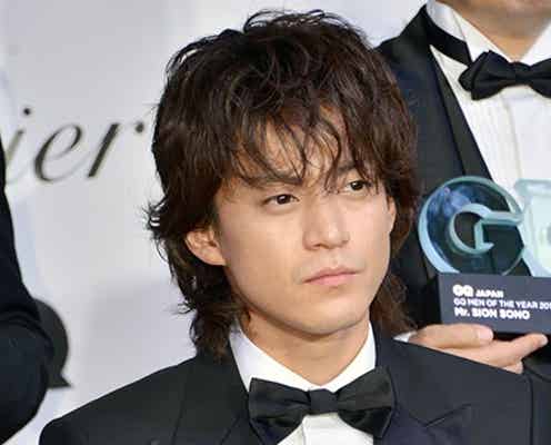小栗旬「幸せです」第1子誕生後の私生活を明かす