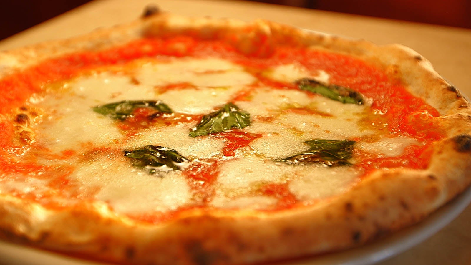 小田有花のピッツァ（写真提供：関西テレビ）