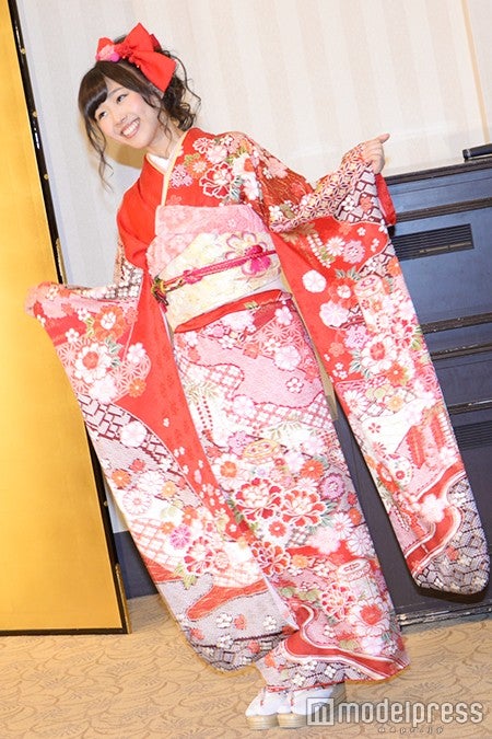 内山奈月（C）モデルプレス