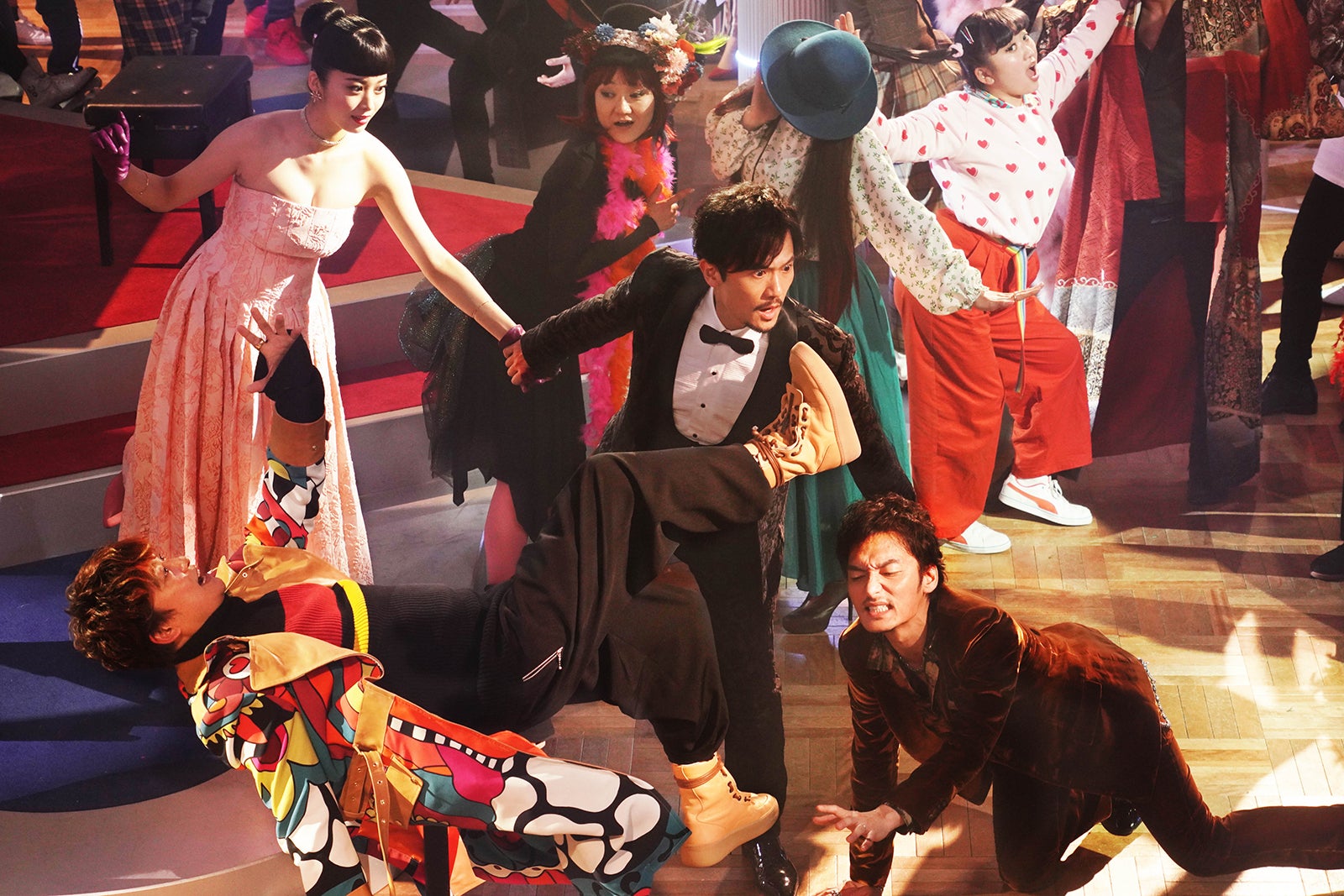 稲垣・草なぎ・香取が歌って踊る「クソ野郎と美しき世界」予告解禁