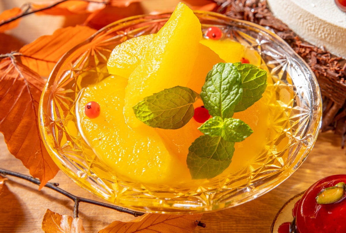 クロミ、シナモロール、ハローキティのオータムフェスティバル～ダークな森の収穫祭～