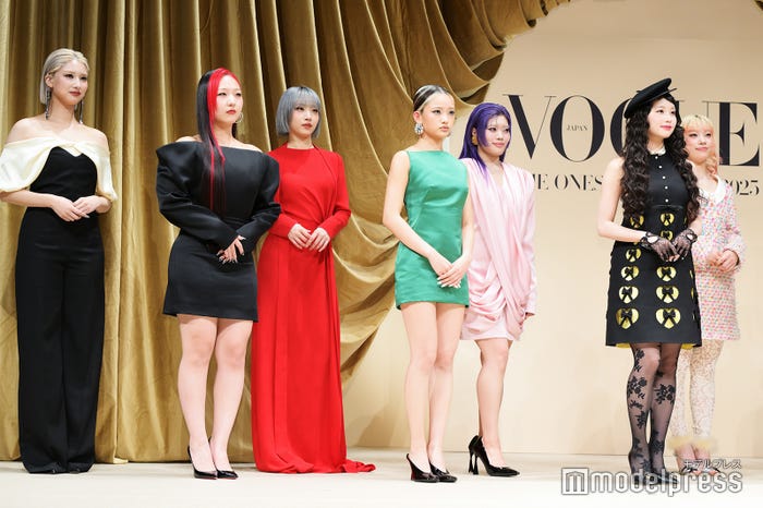 HANA/KOHARU、JISSO、MAHINA、CHIKA、YURI、NAOKO、MOMOKA(C)モデルプレス