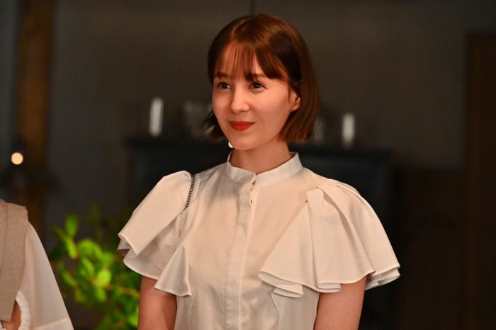 トリンドル玲奈(C)TBS