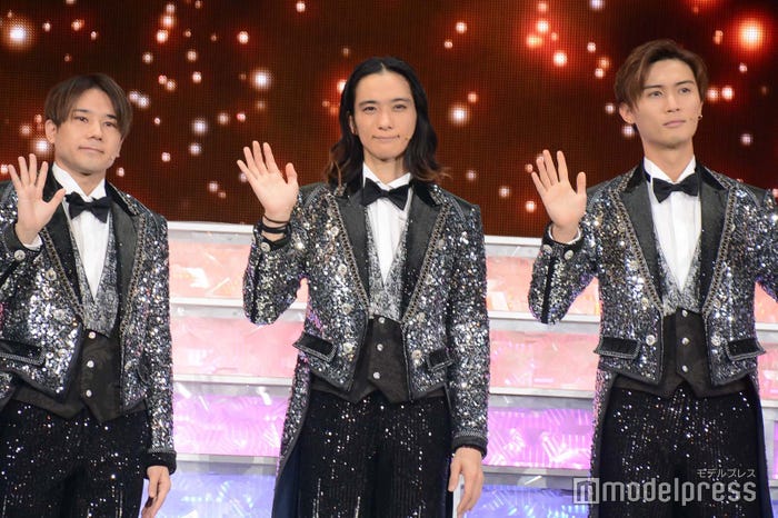 五関晃一、戸塚祥太、橋本良亮 (C)モデルプレス