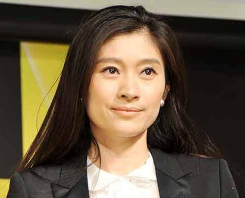 篠原涼子、女性らしさを保つ秘訣とは